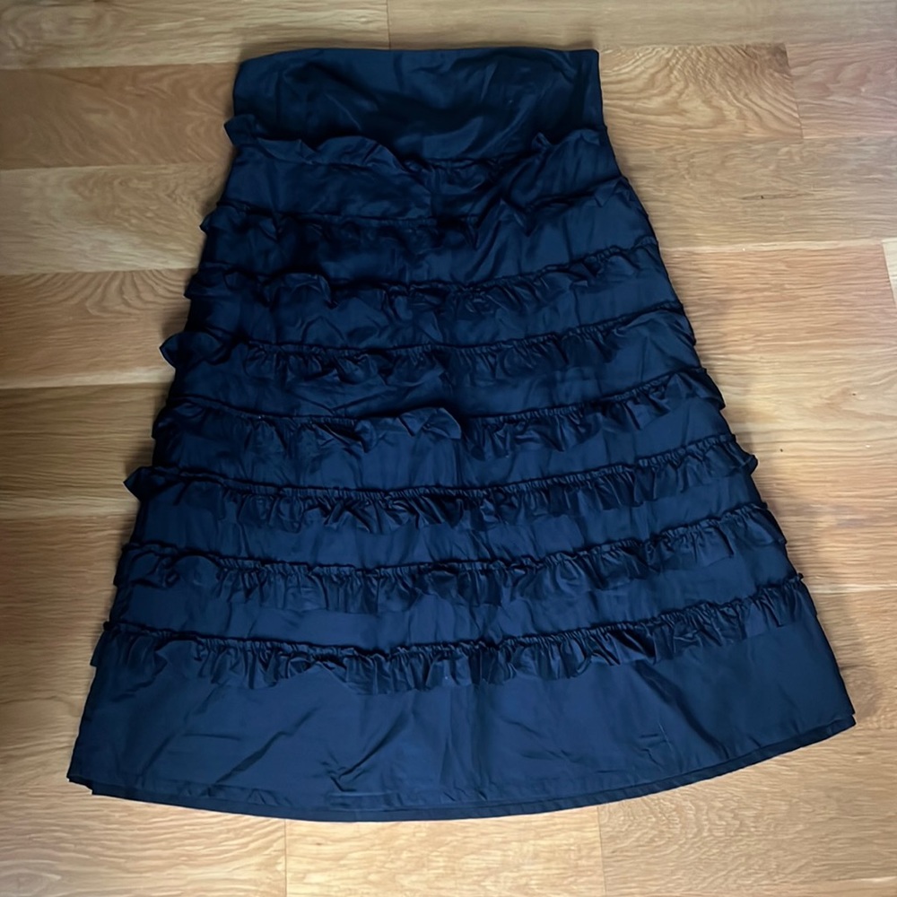 GAP Strapless Little Black Dress w Ruffles Size 12